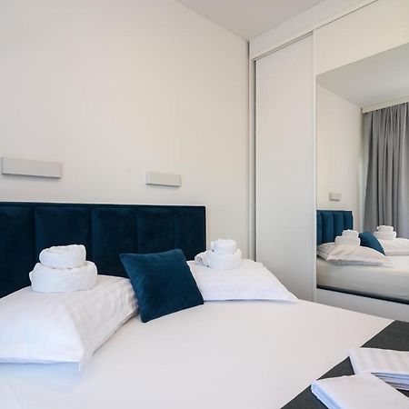 Palm Springs Apartamento Trogir Exterior foto