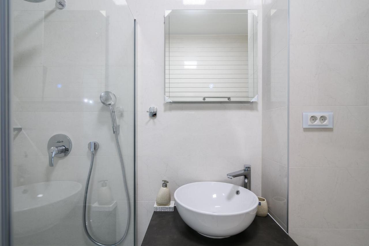 Palm Springs Apartamento Trogir Exterior foto