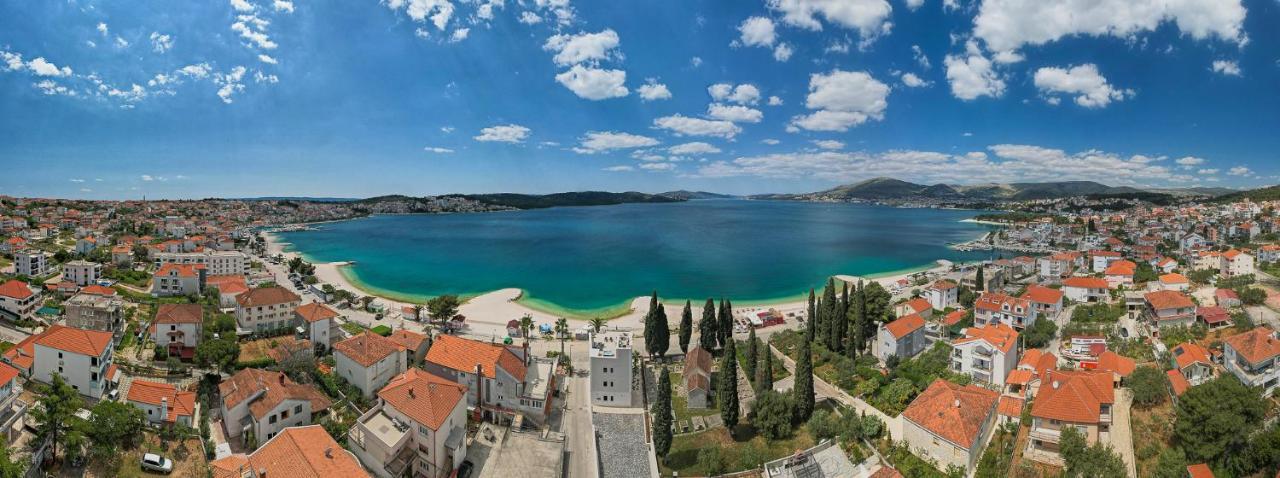 Palm Springs Apartamento Trogir Exterior foto