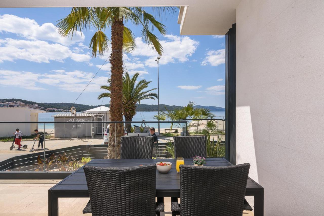Palm Springs Apartamento Trogir Exterior foto
